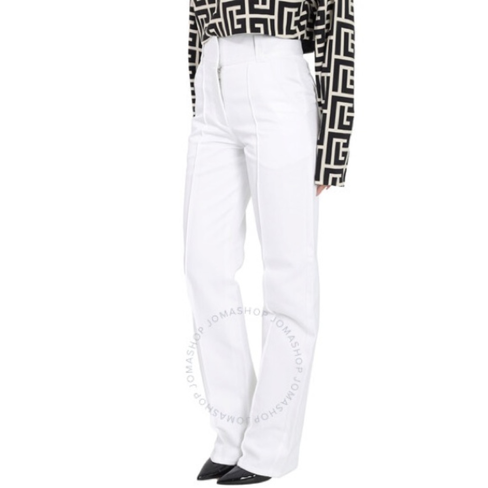 BURBERRY
Ladies White Skerton Cotton Drill High-waisted Trousers